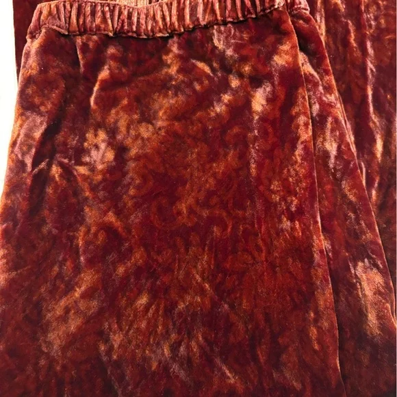 Isabella Bird Burgundy Crushed Velvet Boho Maxi Women’s Size 10 - Picture 6 of 6